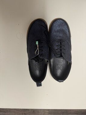 Women’s Glitter Lace-Up Sneakers in Dark Navy